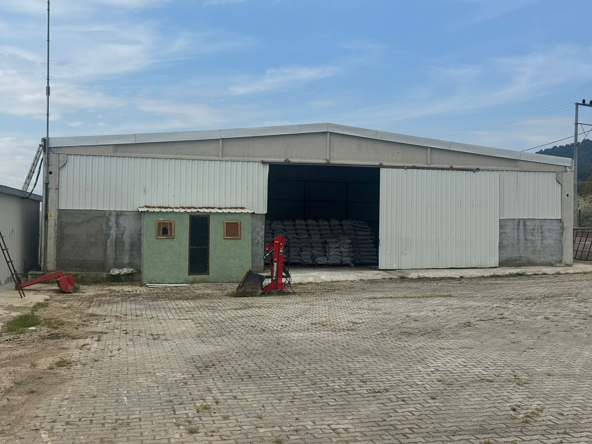 Tesis Dış Hangar Görünümü